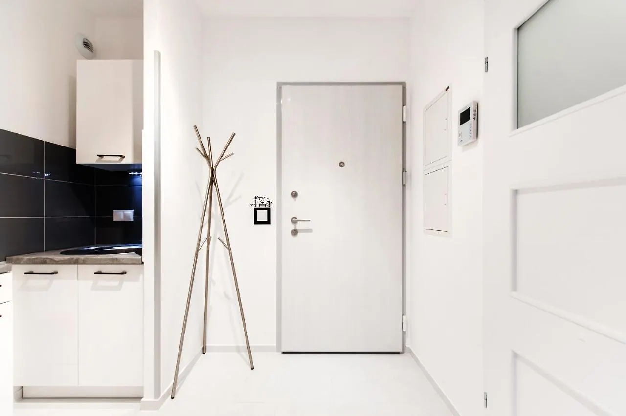 Super Apart Dywizjonu 303 175/8 Apartment Warsaw Poland